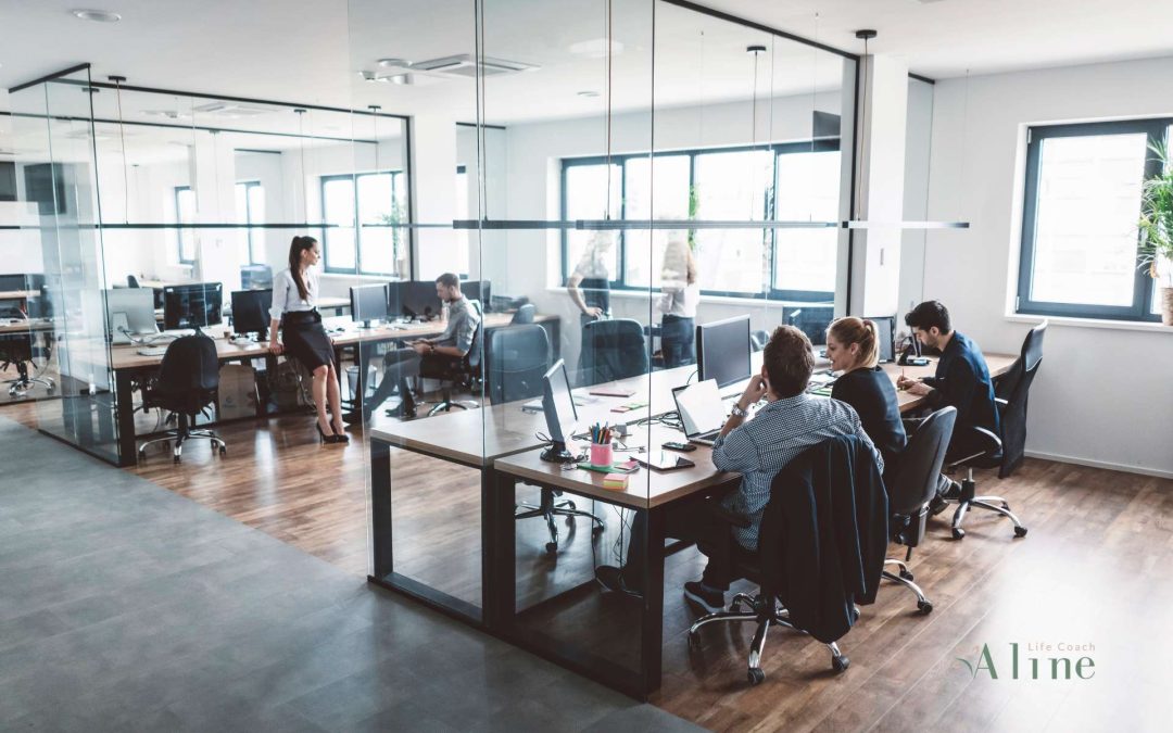 Sobrevivendo ao Office: Como Integrar seu Estilo de Vida Saudável à Rotina Corporativa Sem Culpa